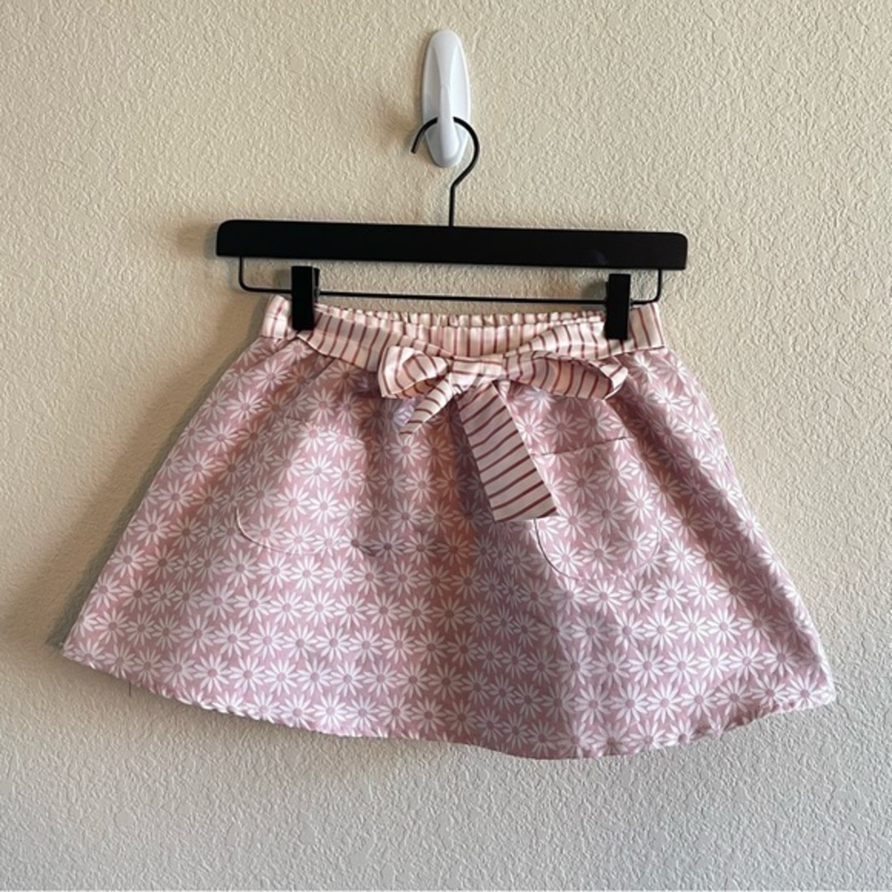 Margherita Girls Floral Print Pink Skirt with Belt and Pockets Girls Size 5